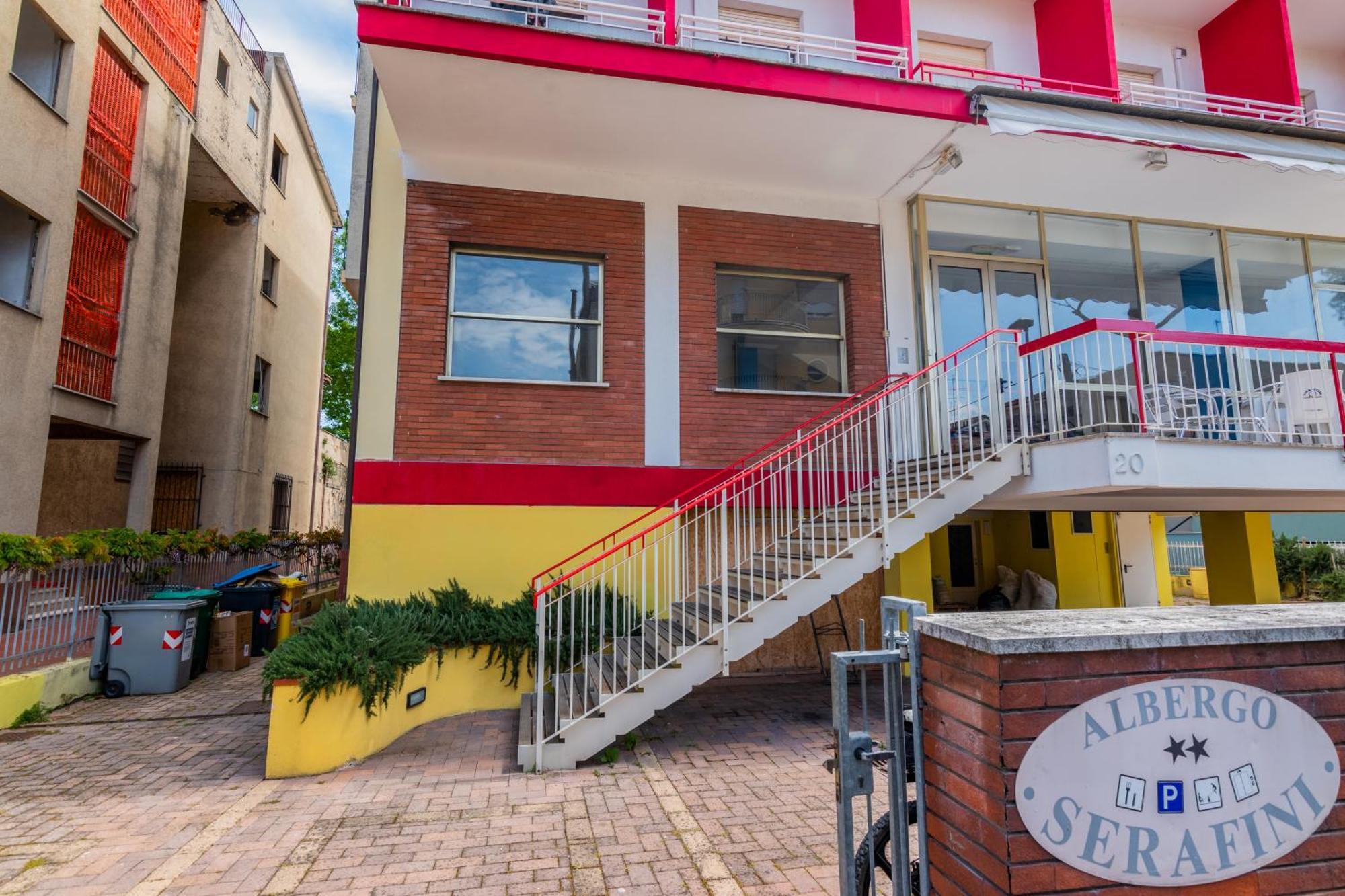 Hotel Serafini Rímini Exterior foto